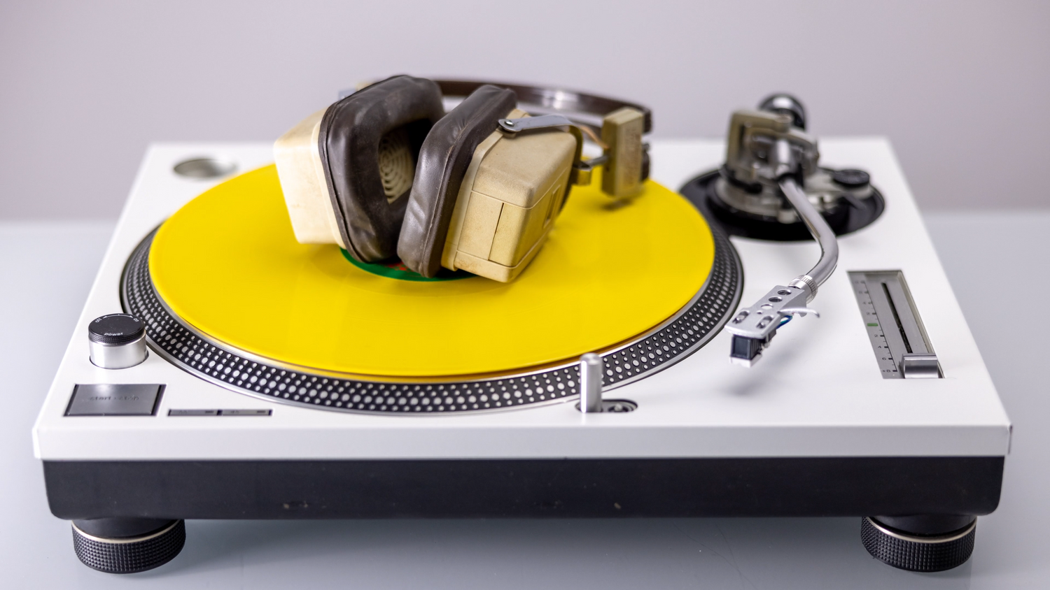 What DACs and Headphone Amplifiers Do for Better Sound