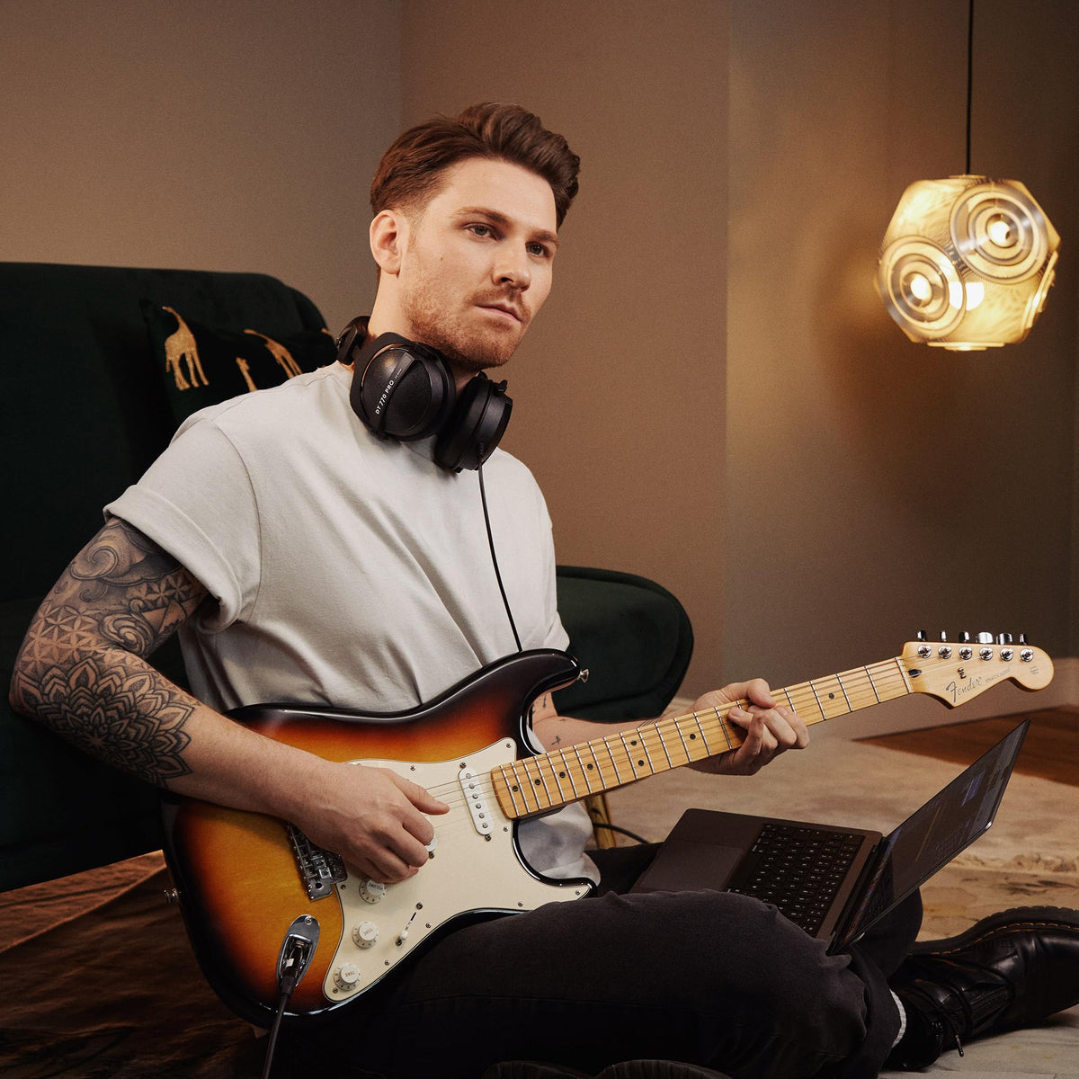 beyerdynamic DT 770 PRO Closed-Back Studio Headphones